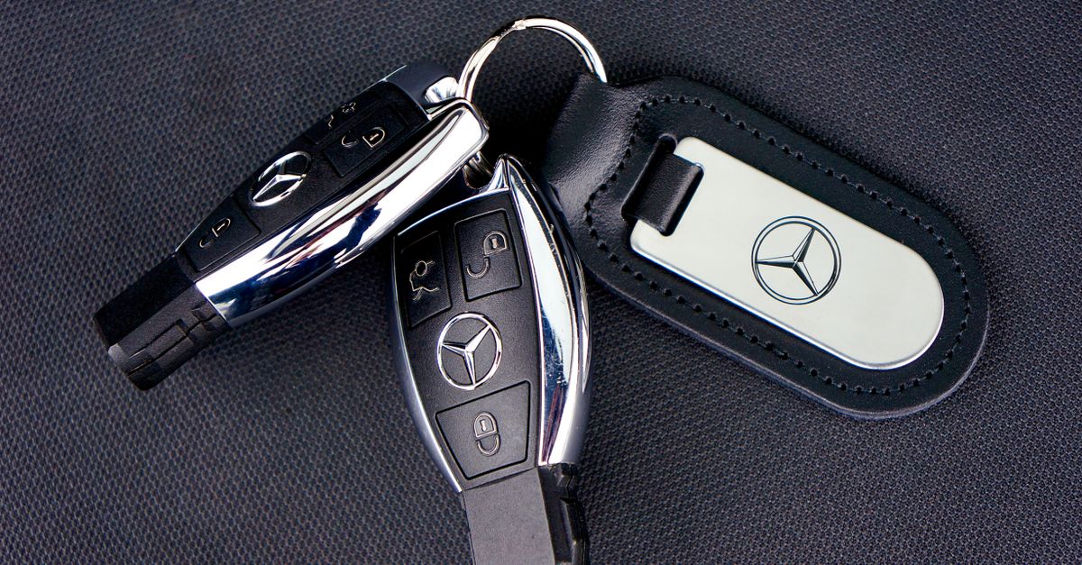 Nissan car key fob — Frank Locksmith