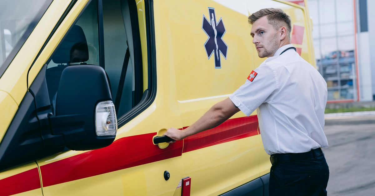 locksmith service technician — Frank Locksmith