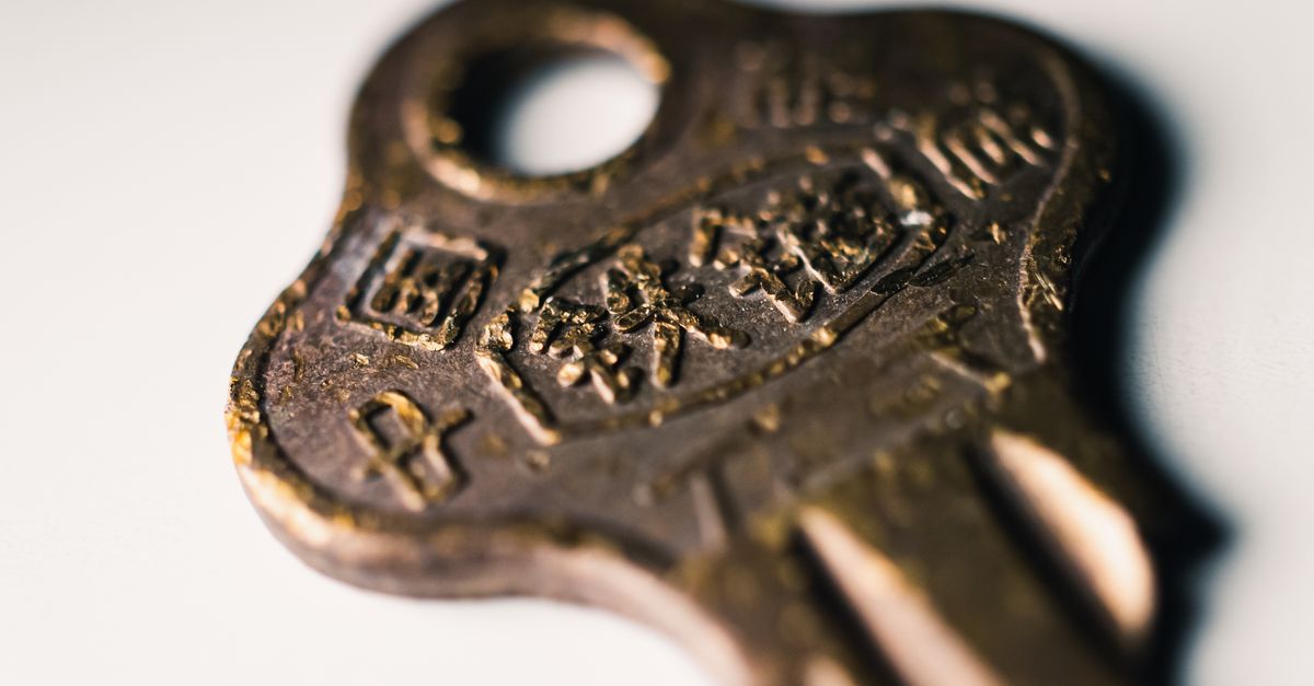 Why Holiday and Weekend Lockouts Carry Unique Risks — Frank Locksmith